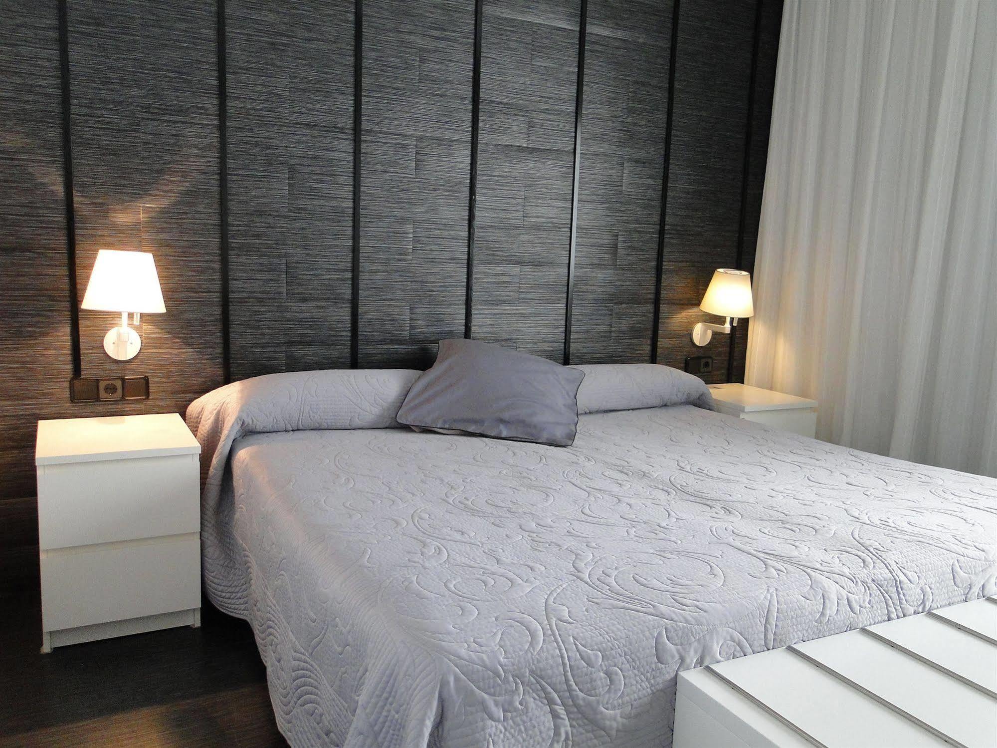 Apartamentos Villamor Dénia Buitenkant foto