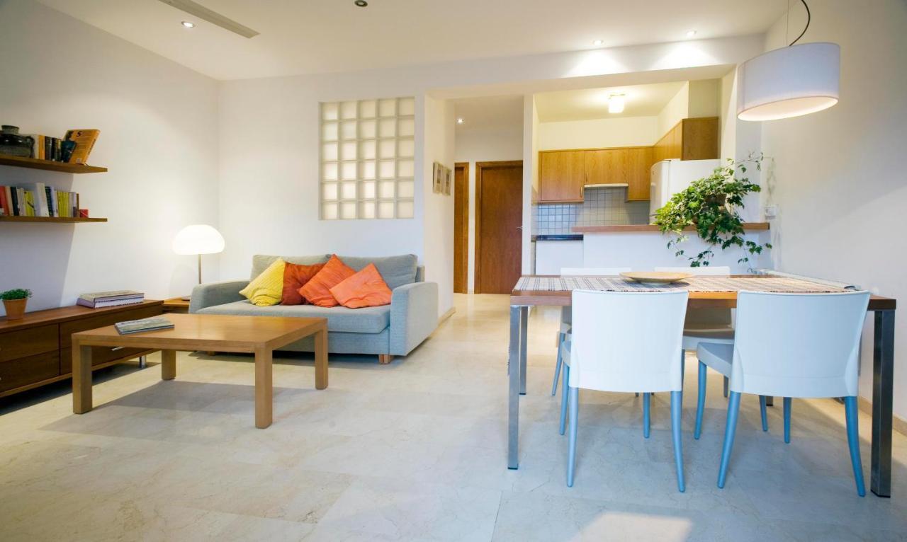 Apartamentos Villamor Dénia Buitenkant foto